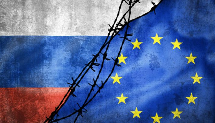 Брюксел с тежък удар по Русия, затяга ограниченията за...