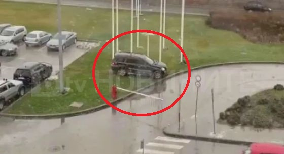 Наглец с джип втрещи София с изцепката си ВИДЕО