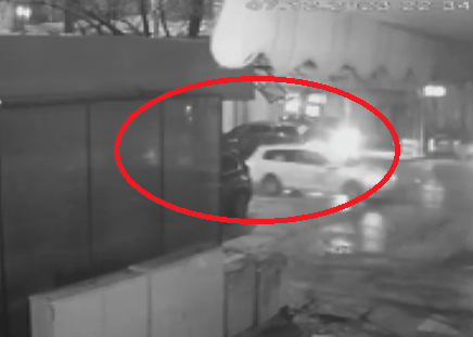 Шокиращо ВИДЕО! Ето как е станало мелето с джип на чужденец в София 