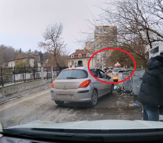 Ще се погнусите от това ВИДЕО за боклуците в градовете