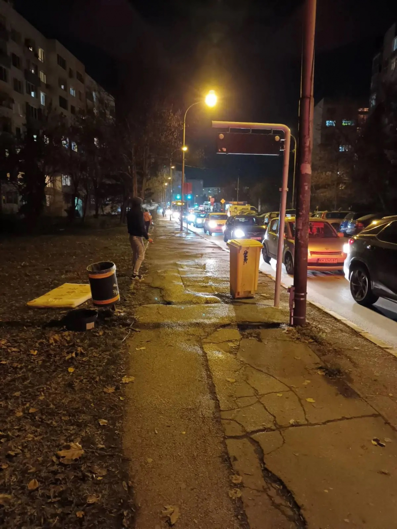Новият кмет на софийския "Младост" ядоса всички шофьори с напъните си СНИМКИ