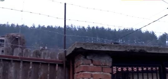 Сливенско село се пази с бодлива тел от престъпници, но и това не помага