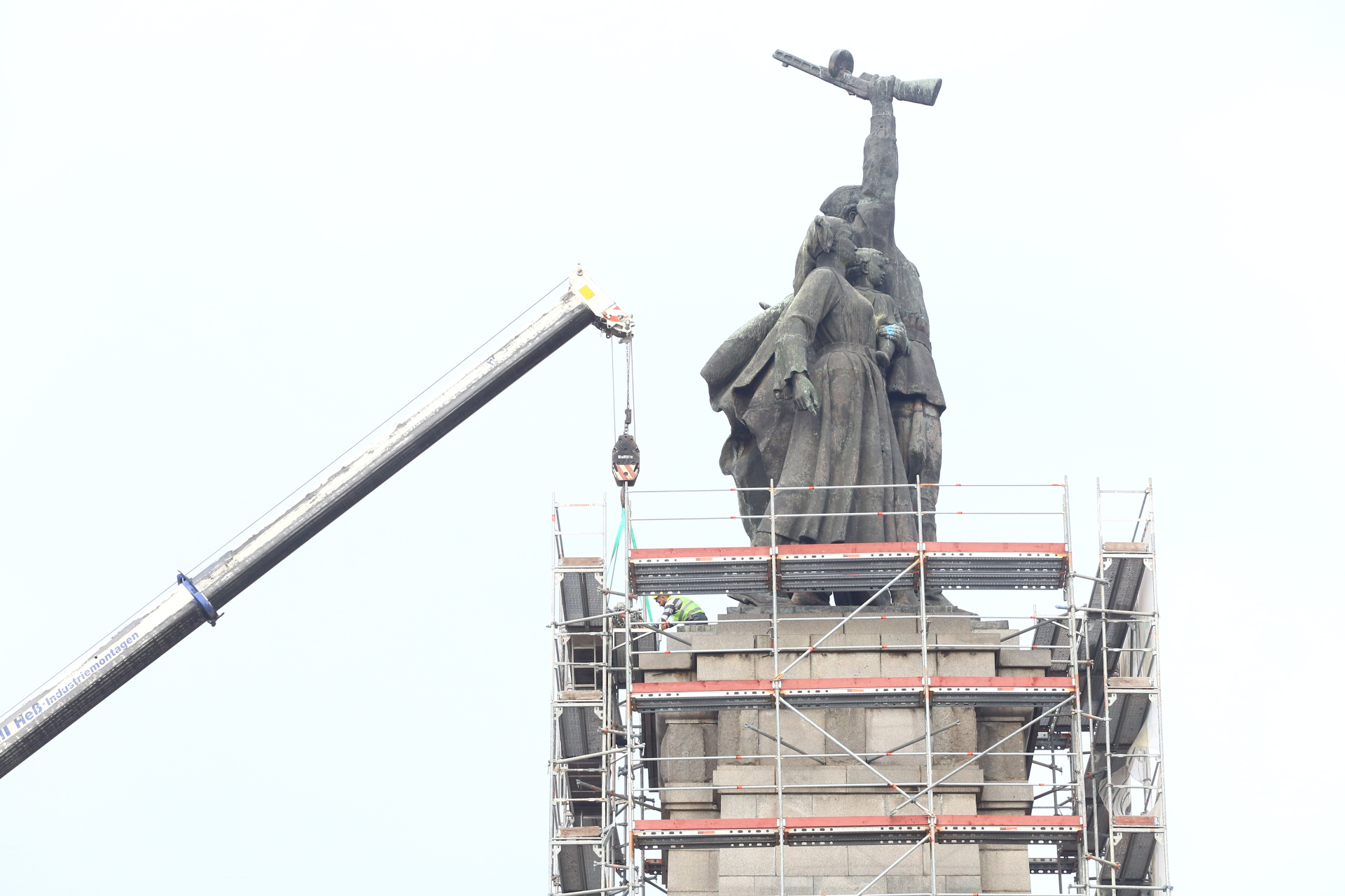 Архитект за Паметника на съветската армия: Тази язва трябва да изчезне!