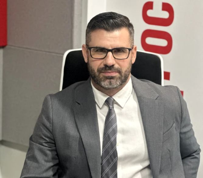 Кузман Илиев обяви кой печели от бутането на паметника на Съветската армия