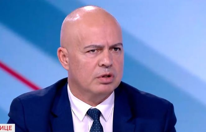 Отрязаната ръка: Свиленски с кървави разкрития за случилото се, а Денков не... СНИМКИ