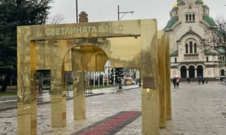 Борис Бонев хвали Златната арка и костенурката, а после се самобичува за груби грешки