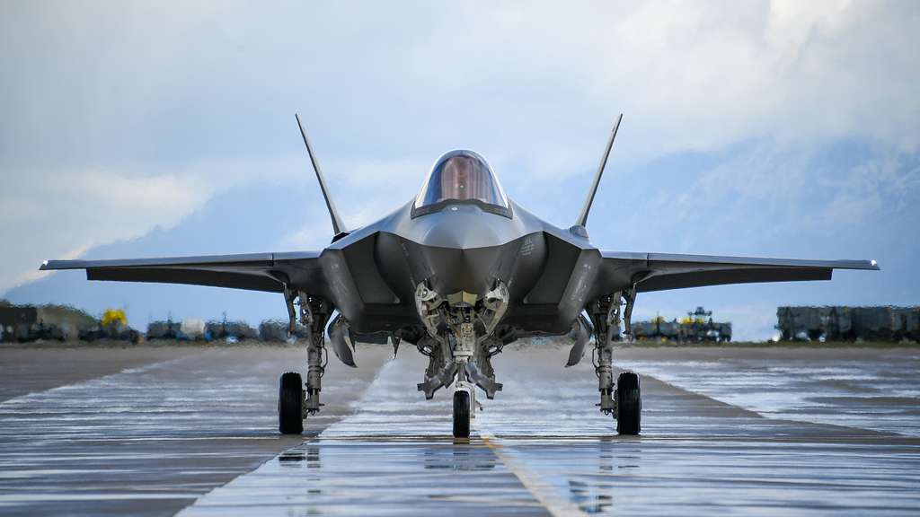 Финландия ще позволи на САЩ да разположат на своя територия 64 F-35 с ядрено оръжие