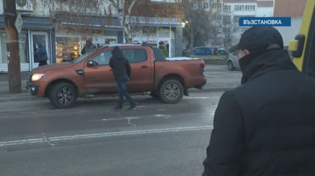 Стара схема - нов ужас: Автокрадец отвлече майка и дете от наша бензиностанция!