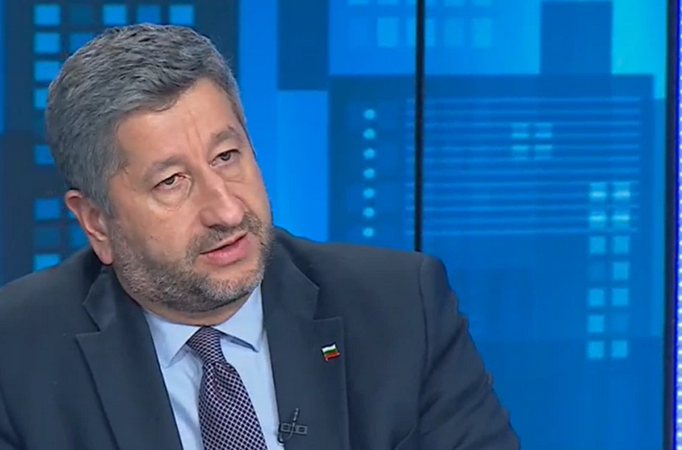 Христо Иванов: Президентът е изнервен, днес си отгоре, утре - отдолу