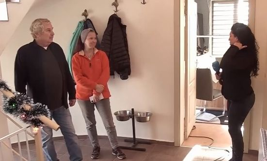Германско семейство се засели в карнобатско село и не смята да мърда от там ВИДЕО