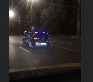 Такова БМВ не сте виждали досега по софийските улици СНИМКИ