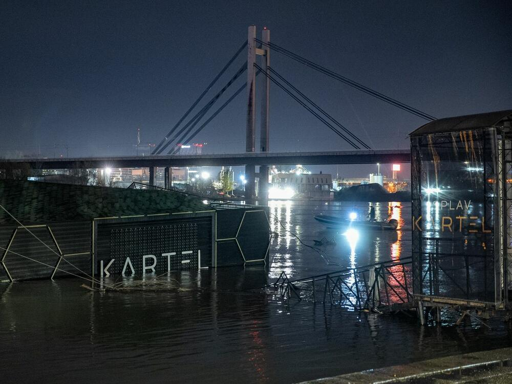  Писъци и паника на парти в Белград, купонджии се озоваха в страшен капан ВИДЕО 