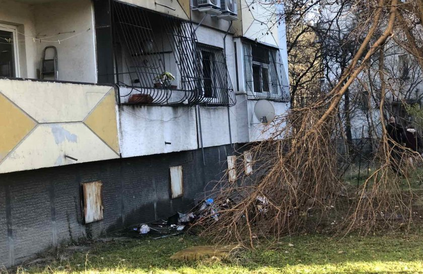Ранени полицаи и пострадали мъж и жена при опасен екшън в София СНИМКИ