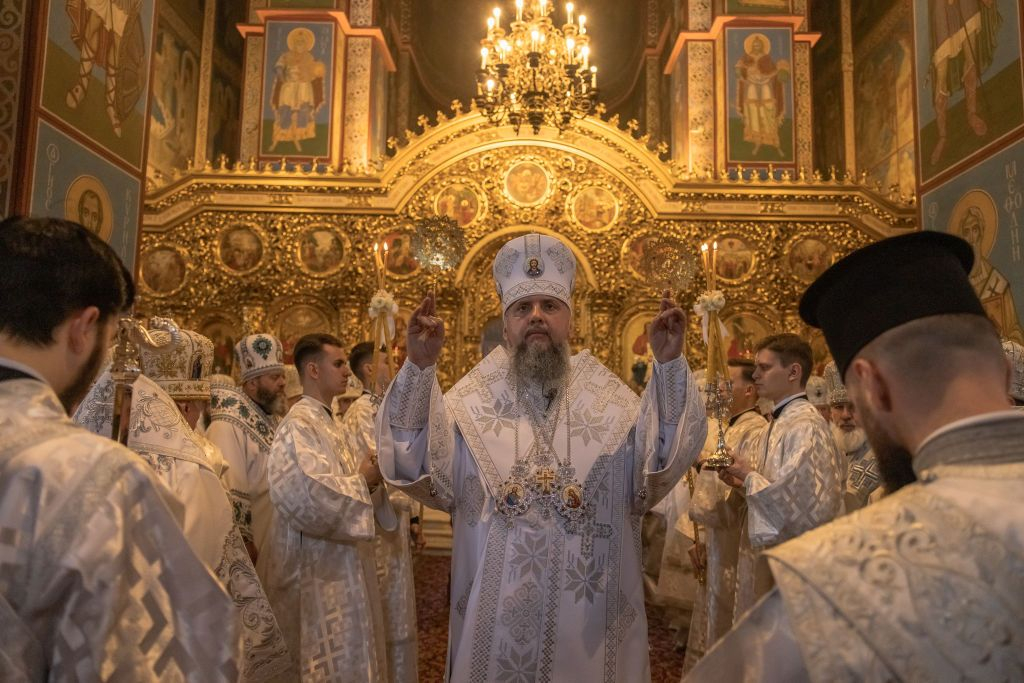 И украинците като нас - вече празнуват Коледа на 25-и декември