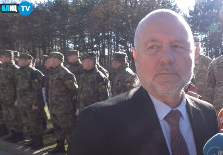Ексклузивно в БЛИЦ! Самохвалството на Тагарев постави под риск националната ни сигурност