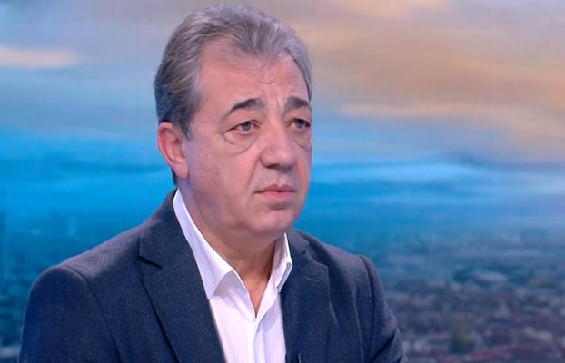 Бял дим: Терзиев и общинарите останаха без заплати, а драмите в СОС се отпушват със...