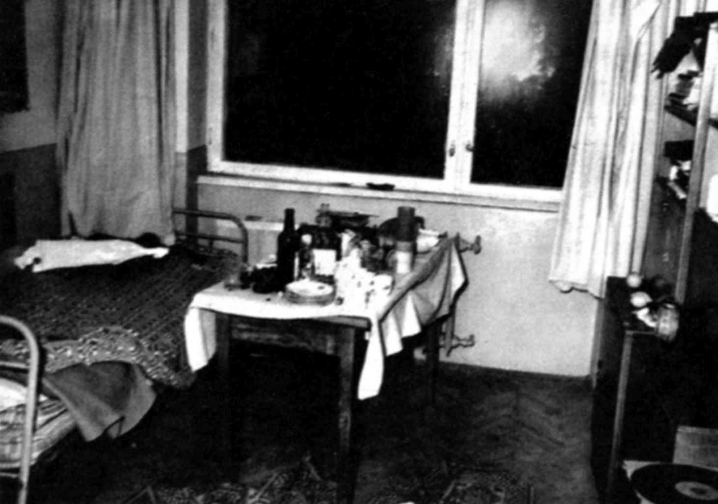 Кървава Коледа в Студентския град: 17-г. ученик Бранимир уби 8 младежи, рани повече от 10 СНИМКИ 18+