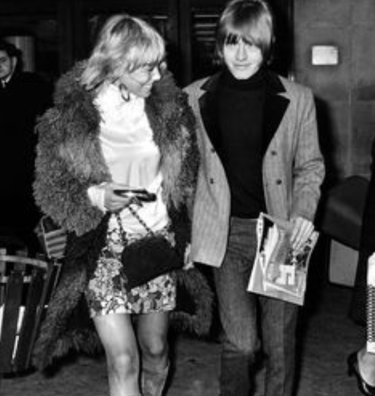 Това е жената, която прави секс с всички членове на Rolling Stones СНИМКИ