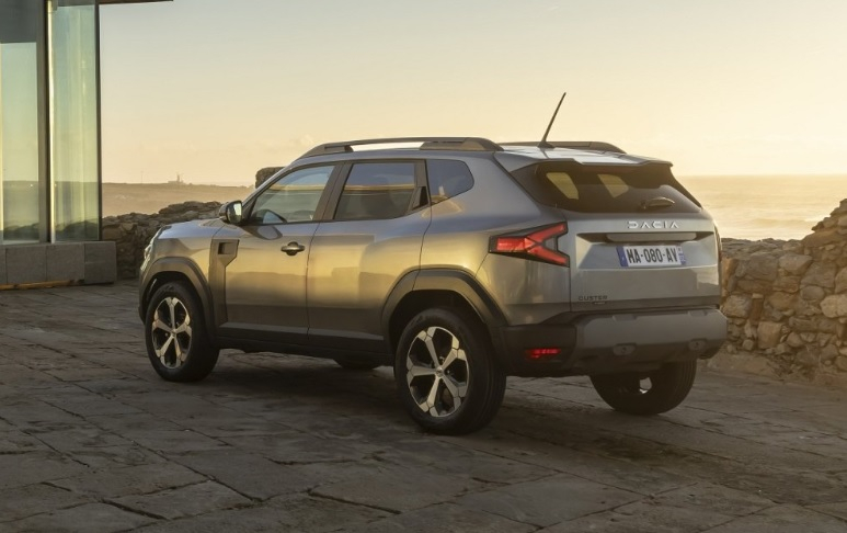 Новият Dacia Duster 2024 излиза на пазара: Подробности и цени СНИМКИ