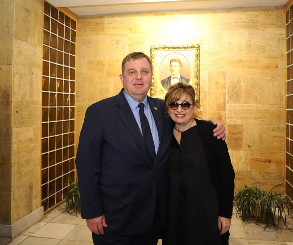 Разбра се кой е експертът, чиято глава хвръкна заради скандала с Тагарев 