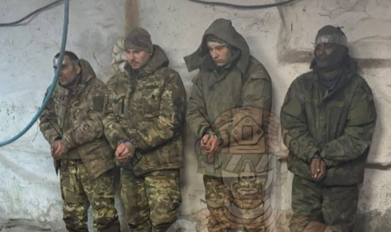 Войници от ВСУ плениха необичаен боец на противника СНИМКА