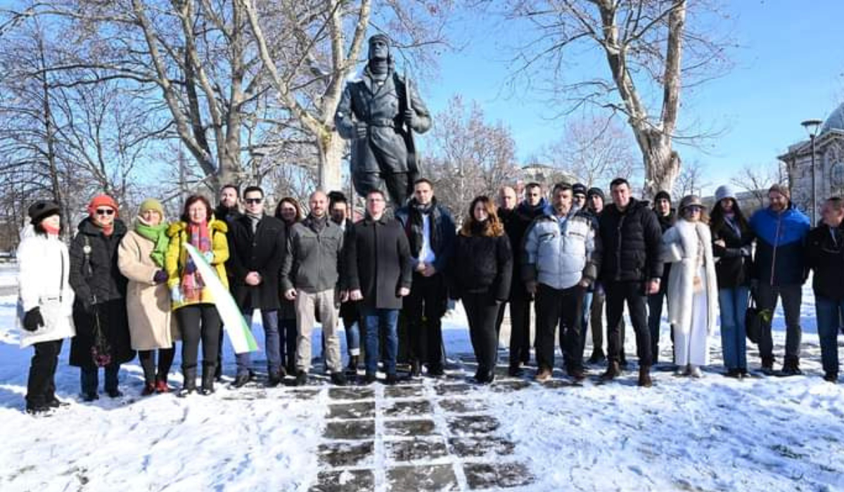 „Възраждане“ почетоха паметта на хилядите летци и мирни граждани, загинали в най-кървавата бомбардировка над София 