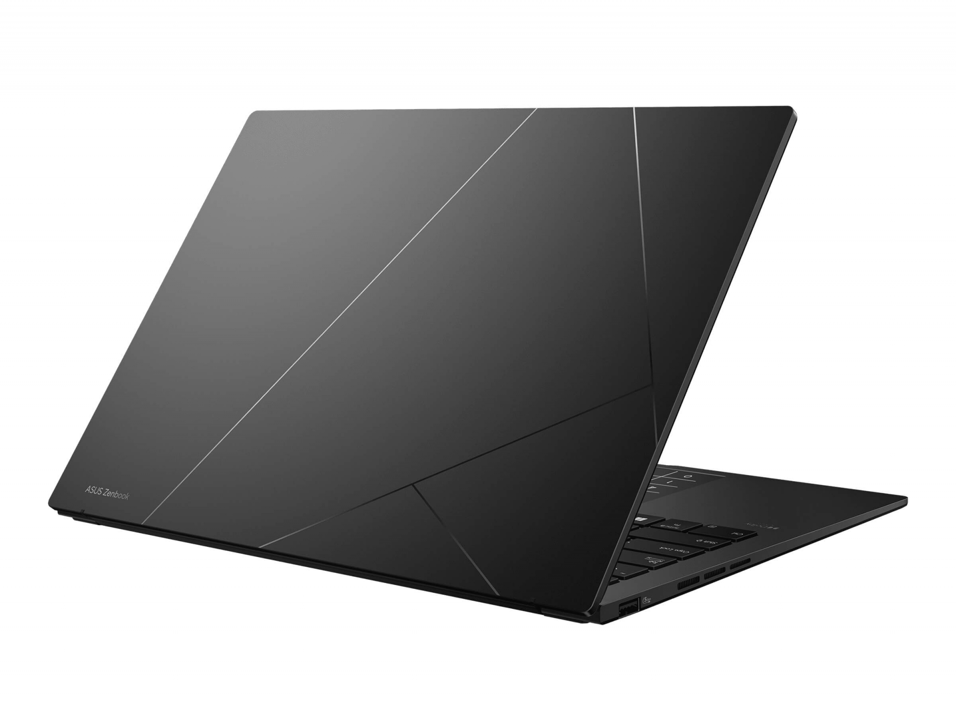 ASUS разширява границите с новите си лаптопи
