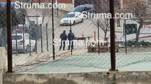 Смразяващи разкрития за трупа с обезобразено лице на стадиона в Симитли  