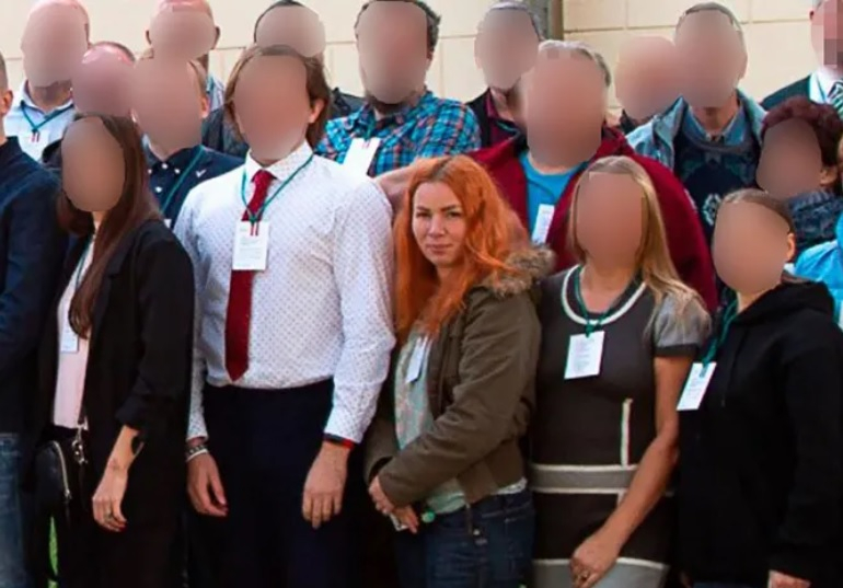 Поляците задържаха порномоделка, работеща за беларуските спецслужби СНИМКИ 18+