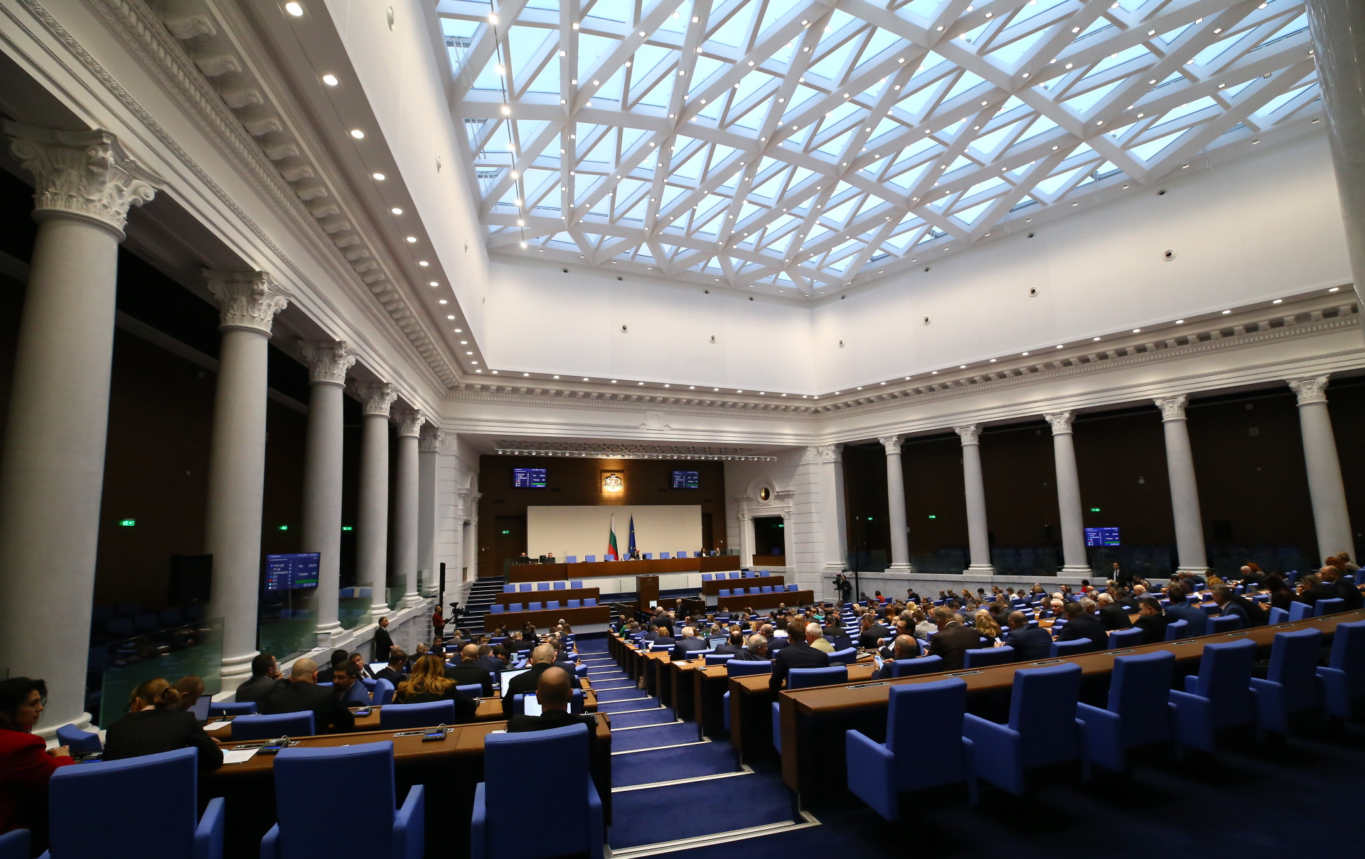 По модела от 2014 г.: Има вариант за правителство, който никой не обсъжда...