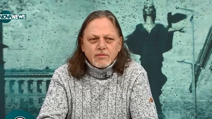 Проучване: 44% от българите искат Паметникът на Съветската армия да остане