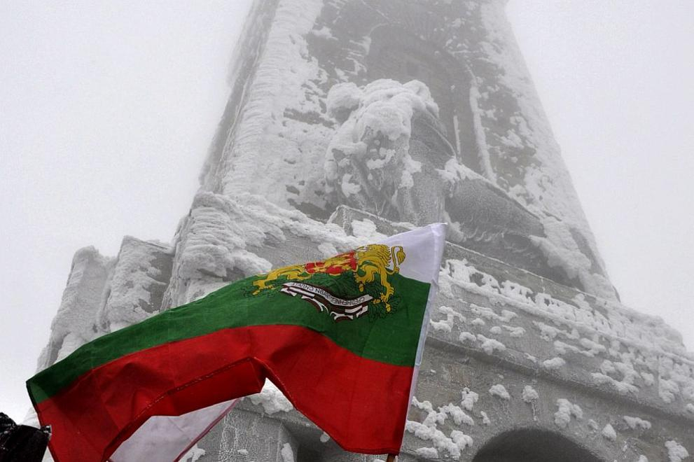 Затвориха паметника на Шипка