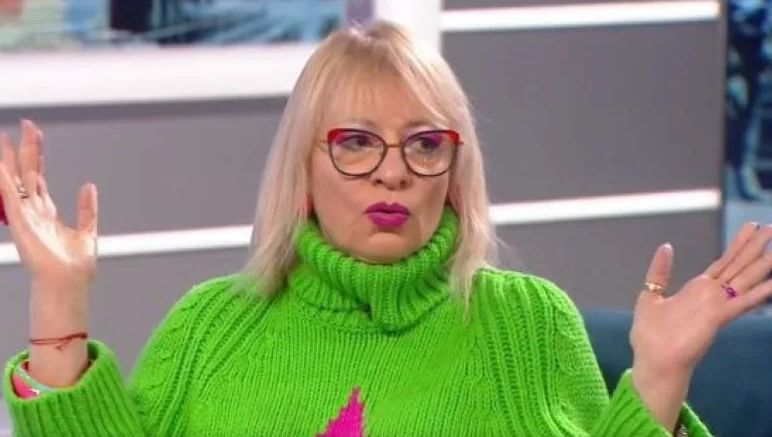 Нона Йотова шокира с тийн визия СНИМКИ  
