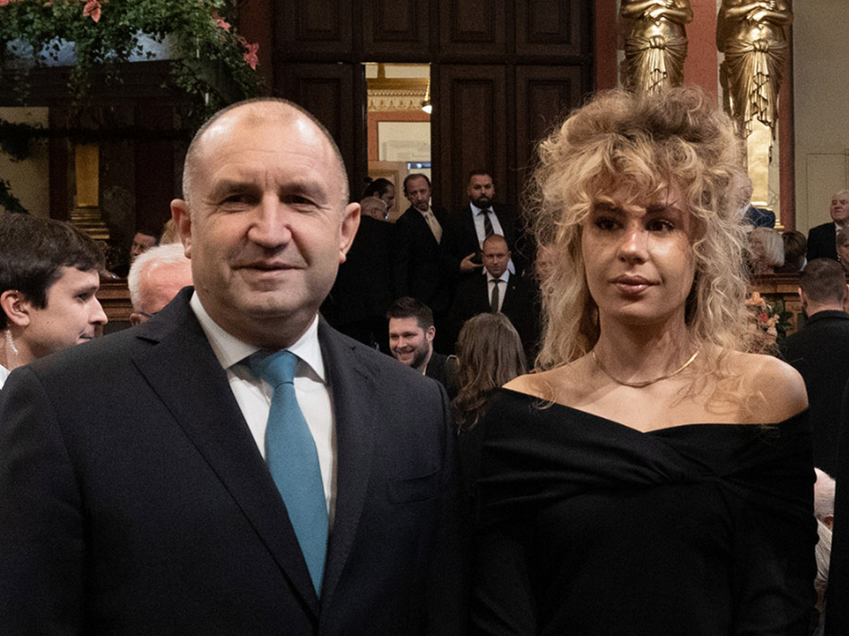 Непреклонна: Щерката на президента Радев го напусна и...