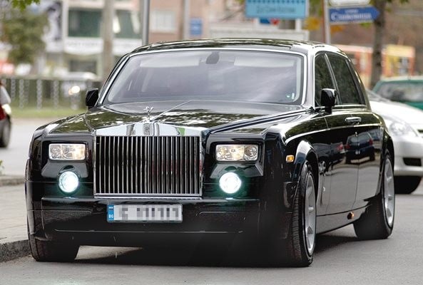 Разследват грузинци с „Ролс-Ройс“ за убийството на Алексей Петров