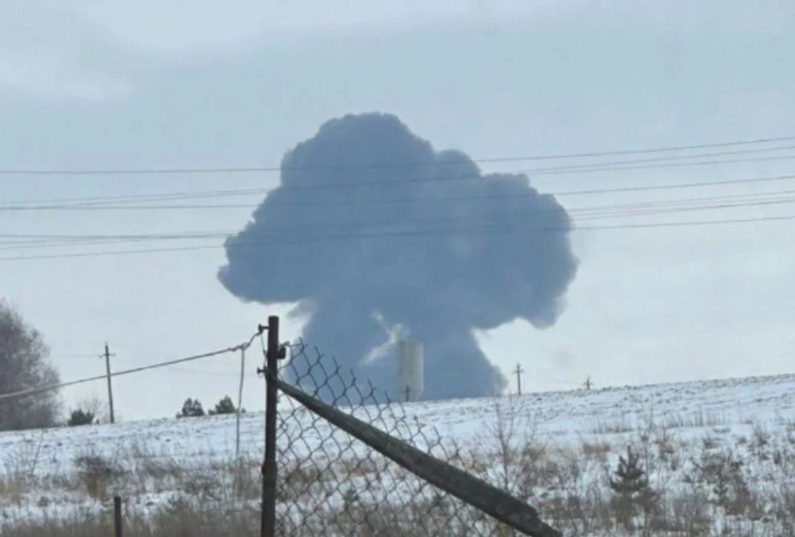 Руски Ил-76 с над 60 украински военнопленници рухна отвесно и се взриви ВИДЕО
