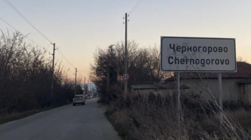 Смразяваща гледка: Труп на италианец стои цял ден на пътя в наше село, оказа се...