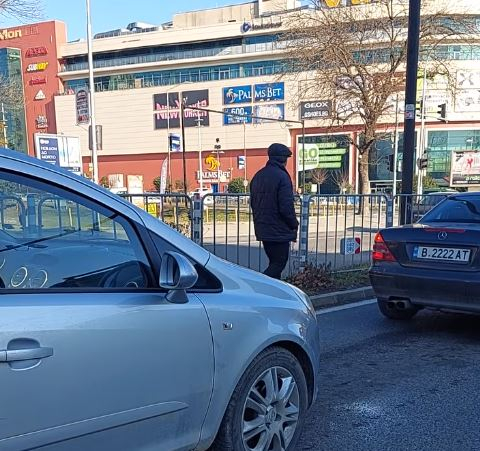 Помните ли просяка на Динко, ето какво се случва в момента с измамника