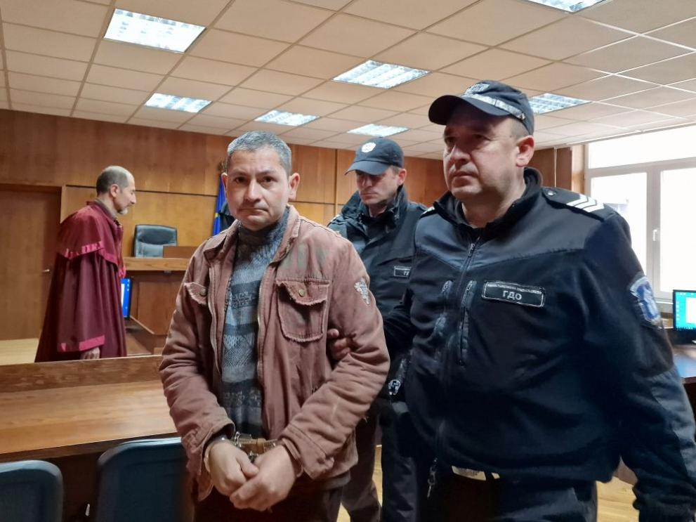 Съдът не се смили над Стефан, който уби брат си в Девин