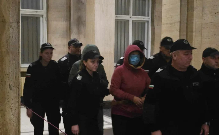 И други мъртви мъже изплуваха около Габриела и Красимира, душили Пейо