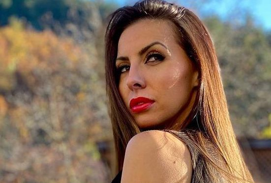 Палавата гола кметица Диана Габровска стана булка СНИМКИ 