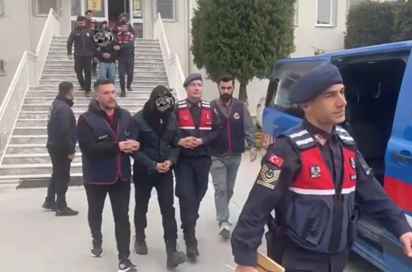 Ужас в Турция: Откриха обезглавен труп, убиецът се оказа... СНИМКИ