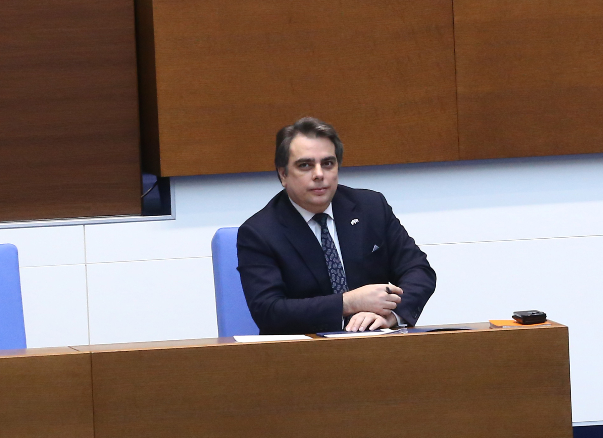 Нанков разкри поредната спекула на Асен Василев 