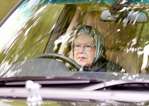 Сензационно: Продават най-милото на Елизабет II СНИМКИ
