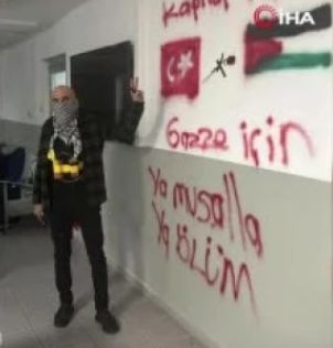 Въоръжените похитители, вдигнали на крак полицията в Истанбул, с шокиращ ход 
