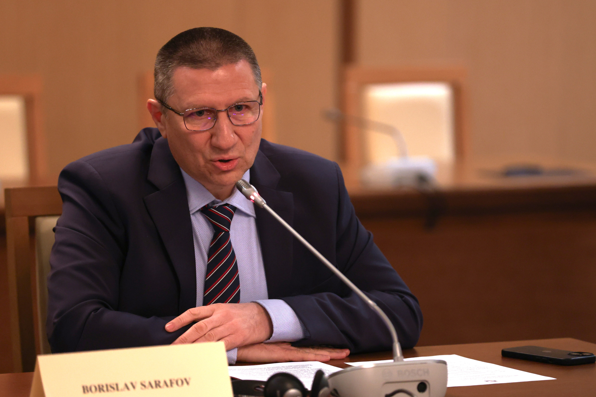 Сарафов проведе работна закуска с посланиците на държавите членки на ЕС, САЩ и Великобритания