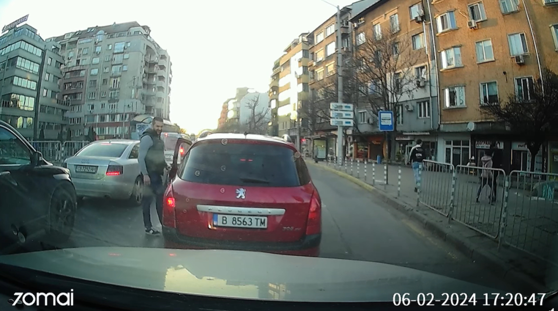 Такава наглост в София не сте виждали, този шофьор мина всички граници СНИМКИ