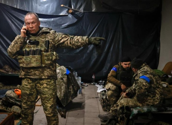 "Снежния леопард": Кой е генерал Александър Сирски, новият главнокомандващ на ВСУ СНИМКИ