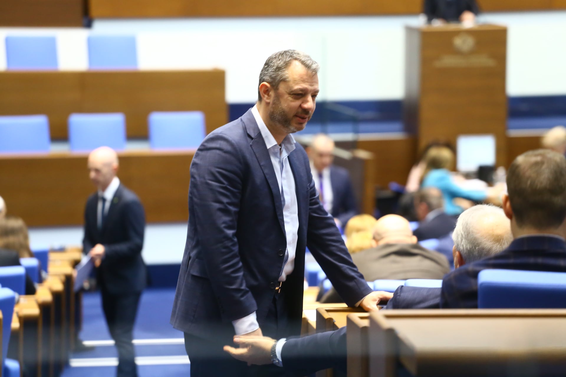 Делян Добрев срази Петков с мълниеносен отговор, припомни за пиците