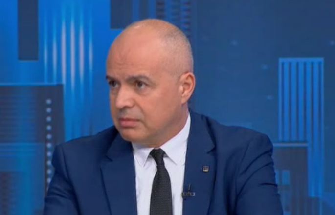 Свиленски шокира с документ: Моите другари върнаха модела на ГЕРБ